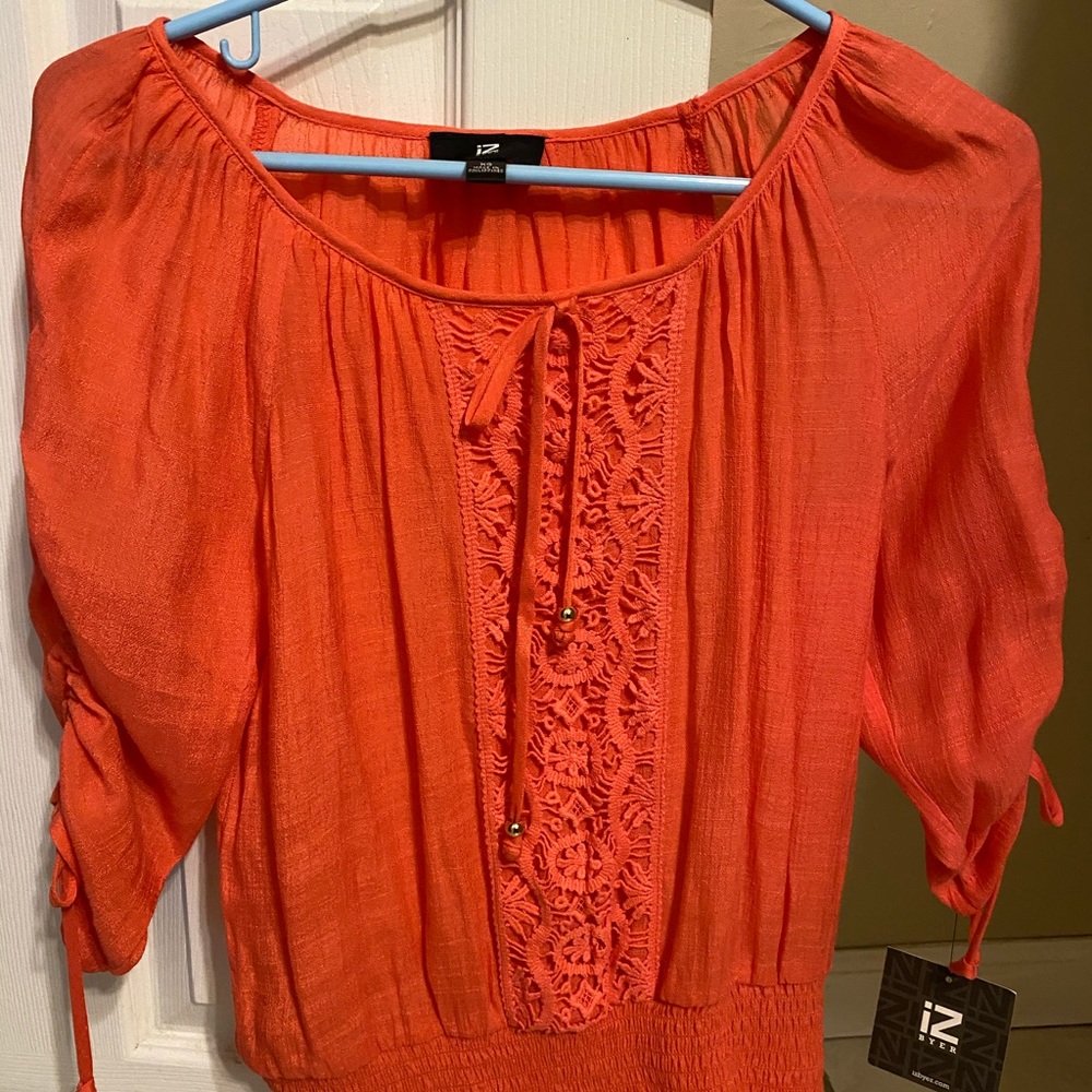 Gauzy top